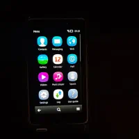 گوشی نوکیا N8