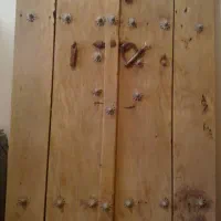 فروش در بهای قدیمی با قدمت 100 سال|کلکسیون اشیاء عتیقه|اصفهان, آبشار|دیوار