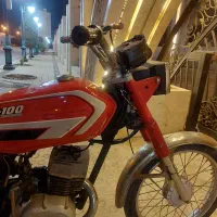 سوزوکی ۱۰۰