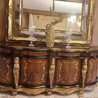 آینه  و کنسول