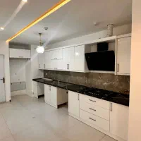 دانشگاه(مجتمع اسکانو)/نوساز/پارکینگ بدون مزاحم