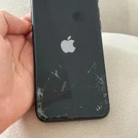 ایفون se2020