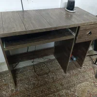 میز کامپیوتر