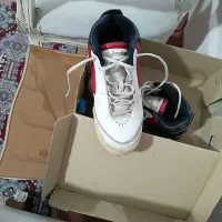 کفش ۳جفت|کیف، کفش، کمربند|خوی, |دیوار