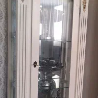 یه مینی بوفه و یه جفت پشتی|بوفه، ویترین، کنسول|مهاجران, |دیوار