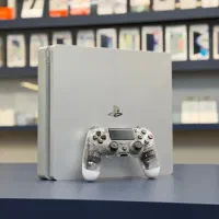 PS4 پلی استیشن ۴