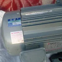 الکترو موتور گیربکس حلزونی  ۳فاز کره‌ای