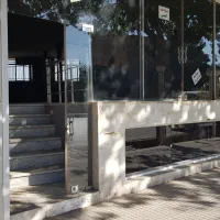 تجاری بر خیابان امیر کبیر|فروش مغازه و غرفه|خمینیشهر, |دیوار