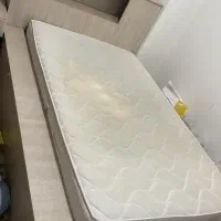 تخت یک و نیم نفره
