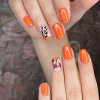 تخفیف ویژه کاشت ناخن نوبهار|خدمات آرایشگری و زیبایی|کرمانشاه, |دیوار