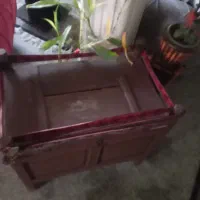 صندوق چوبی بسیار قدیمی|کلکسیون اشیاء عتیقه|رودسر, |دیوار