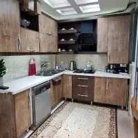 ۶۲ متر ۲ پارکینگ ۲ نورگیر مسقف شده (مطبخ)