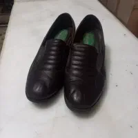 کفش سایز 39