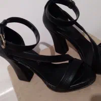 کفش سایز ۳۹.۴۰ واقعا تمیزن