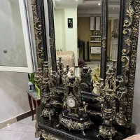 آینه و شمعدان و کنسول|آینه|تهران, آبشار تهران (دریاچه)|دیوار