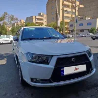 دنا پلاس 6 دنده مدل 1403 درحد خشک
