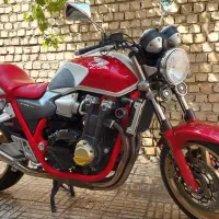 cb1300 سی بی ۱۳۰۰
