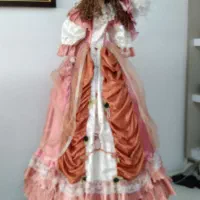 عروسک|اسباب‌بازی بچه|تبریز, |دیوار