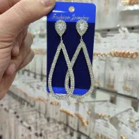 بدلیجات امیر ( گوشواره نگین دار مجلسی)|بدلیجات|تبریز, |دیوار