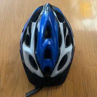 دوچرخه پوما و کلاه ایمنی اسکیت|دوچرخه، اسکیت، اسکوتر|اصفهان, سپاهان‌شهر|دیوار