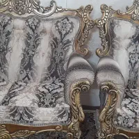 مبل سلطنتی.