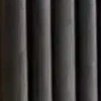 گوشه ی کناره پرده