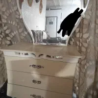 ست تخت و آیینه کنسول