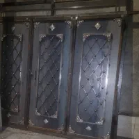 درب حیاط و ماشین رو نو
