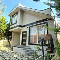 ویلادوبلکس-استخرسرپوشیده-140متربنا-VilaBest