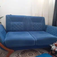 یک عدد مبل دونفره راحتی چهکند