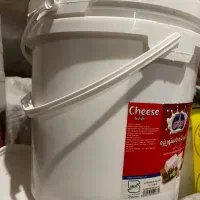 سطل پلاستیکی