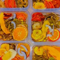 میوه خشک ارگانیک NAZ FRUIT