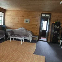 کلبه جنگلی|اجارهٔ کوتاه‌مدت ویلا و باغ|شاندرمن, |دیوار