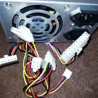 پاور کامپیوتر نیاز به تعمیر|قطعات و لوازم جانبی رایانه|شاهینشهر, خانه کارگر|دیوار