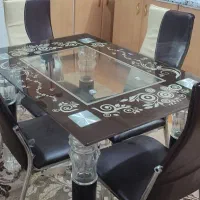 میز ناهار خوری