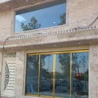 فروش ونصب شیشه تخصصی قیمت رقابتی