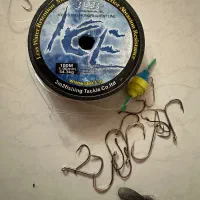 نخ ماهیگیری ۱۰۰ متری وتعدادی چنگ وسنگ وشناور|ماهیگیری|بیرجند, |دیوار