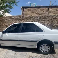 پژو پارس سفید مدل ۱۳۸۷