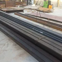 خانم مسلط به امور اداری و کمک حسابدار