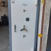 گاوصندوق ۲۰۰۰s kave ‌ایران کاوه