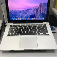 مک بوک ۲۰۱۰ رم ۸ هارد ۵۰۰ ssd