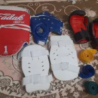 وسایل ایمنی تکواندو + دستکش بوکس
