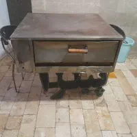 فرپیتزا و تابلو ال ای دی فلافل ساندوچ|کافیشاپ و رستوران|قم, نخودی|دیوار