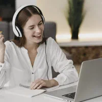 آموزش زبان آنلاین(باتخفیف تا 1 ترم رایگان)