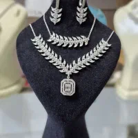 زیورآلات نقره تنها یک اکسسوری درخشان سرویس نقره