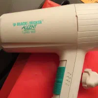 فروش یک عدد سشوار ویه دونه آسیاب کوچک|آرایشی، بهداشتی، درمانی|ایوانکی, |دیوار