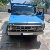 نیسان مدل ۴۰۲