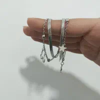 دستبند دولاین|بدلیجات|سبزوار, قلعه‌نو دهزار|دیوار