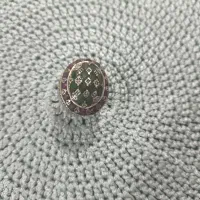 انگشتر نقره دستساز با نگین زمرد و یاقوت سرخ