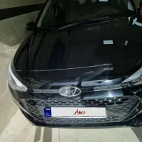 هیوندا i20